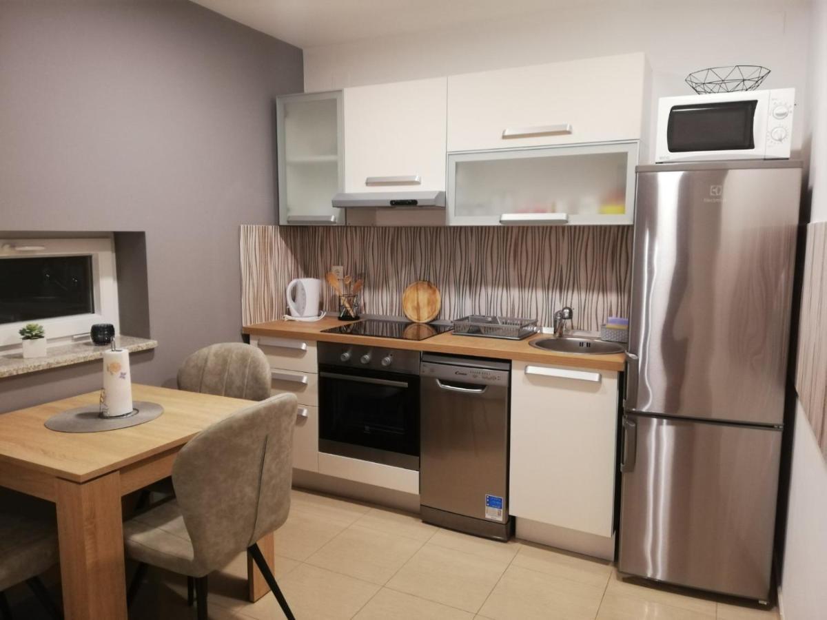 Guest House Lucija Buzin Luaran gambar