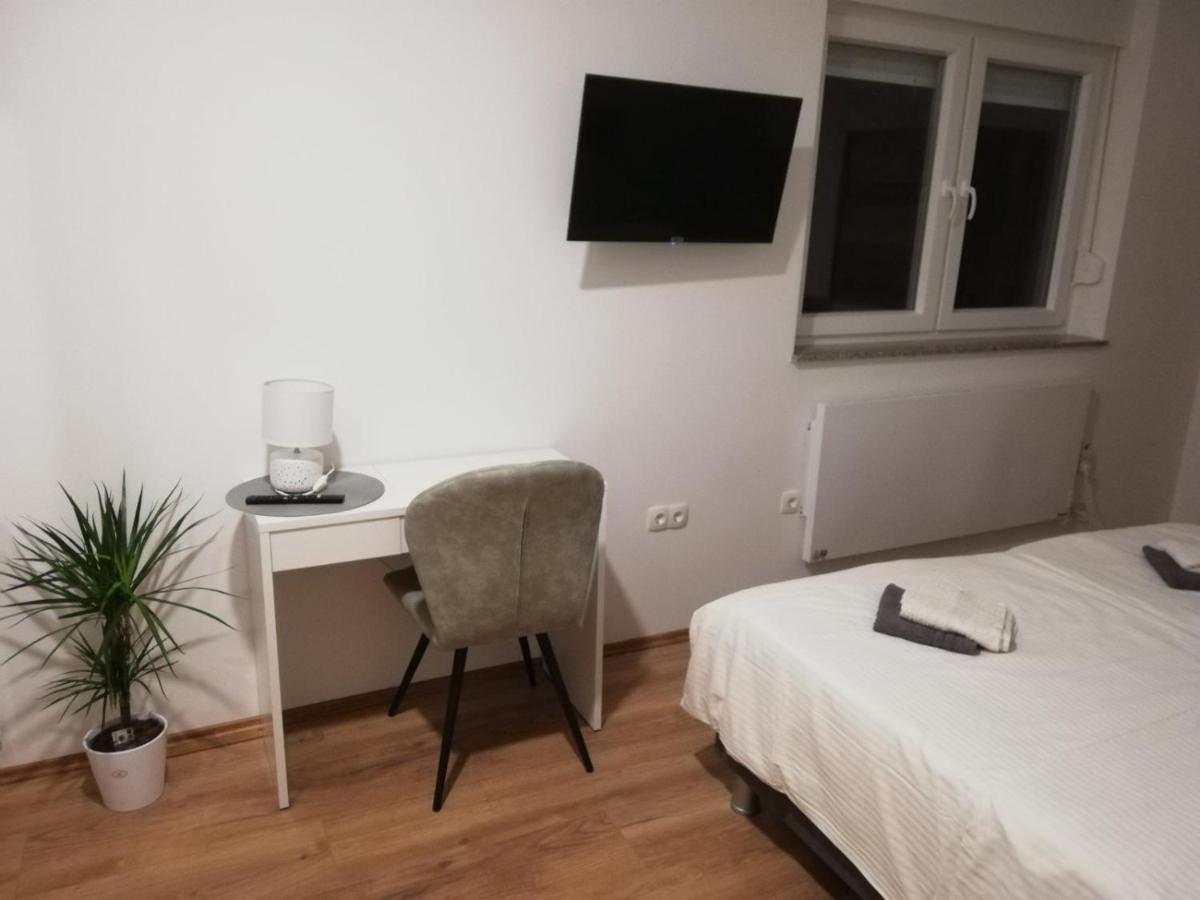 Guest House Lucija Buzin Luaran gambar