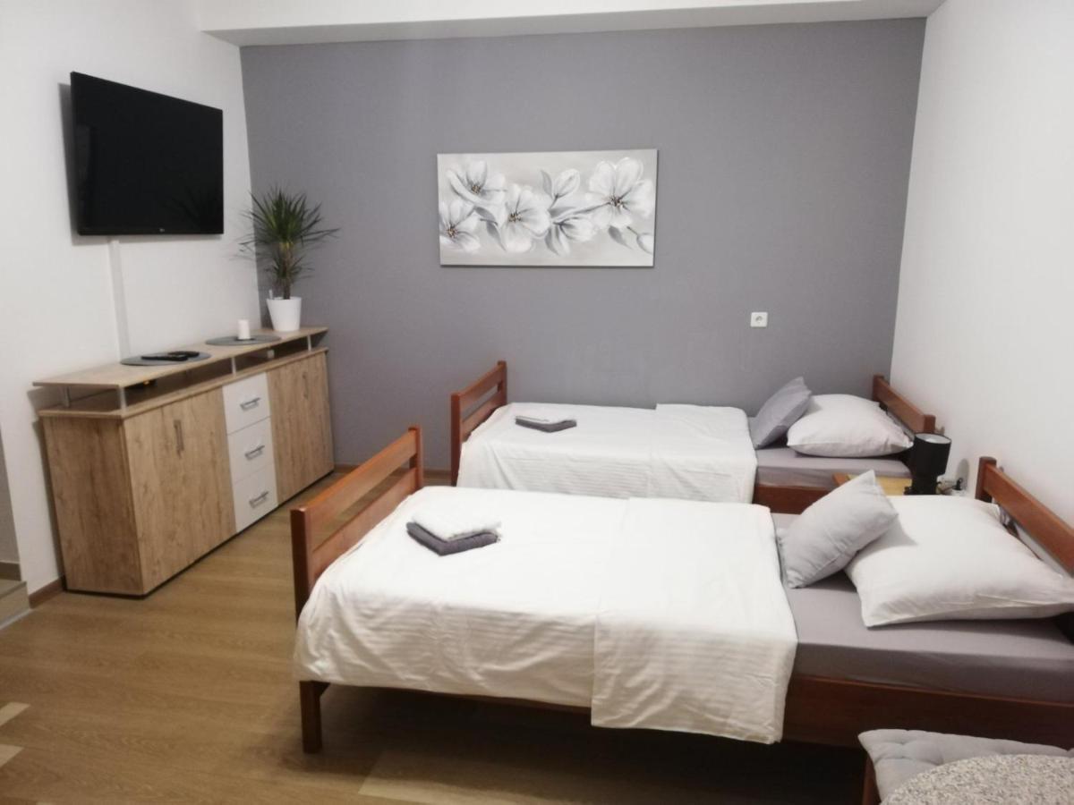 Guest House Lucija Buzin Luaran gambar