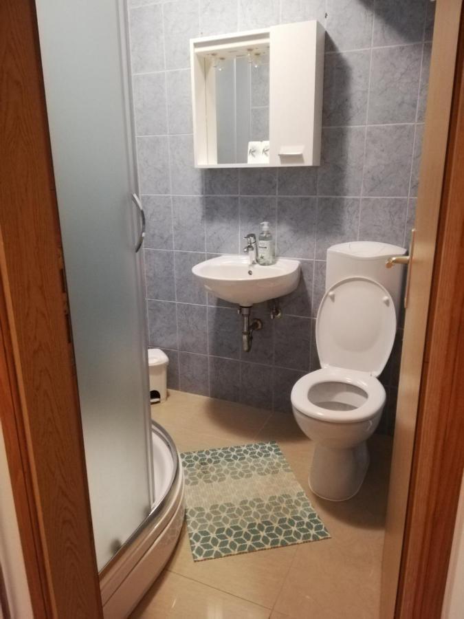 Guest House Lucija Buzin Luaran gambar