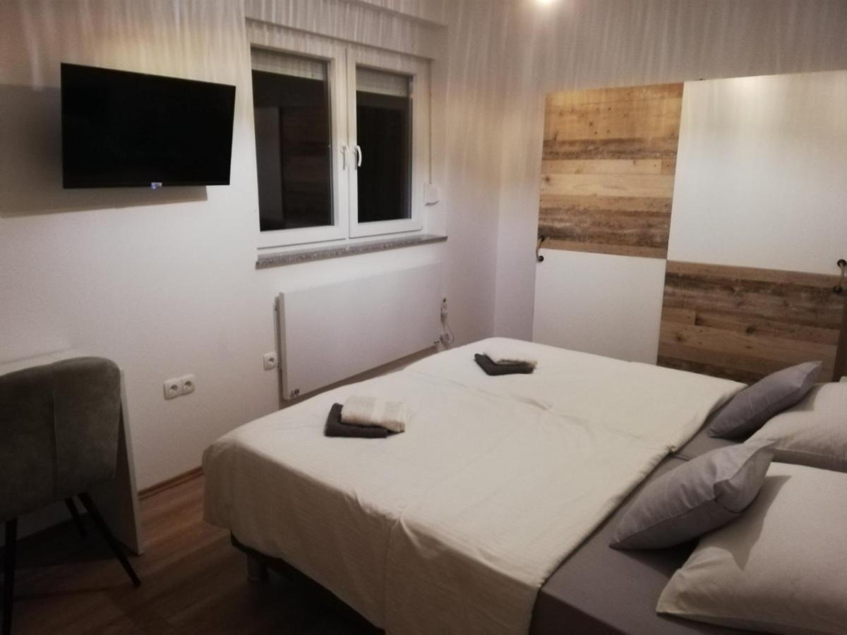Guest House Lucija Buzin Luaran gambar